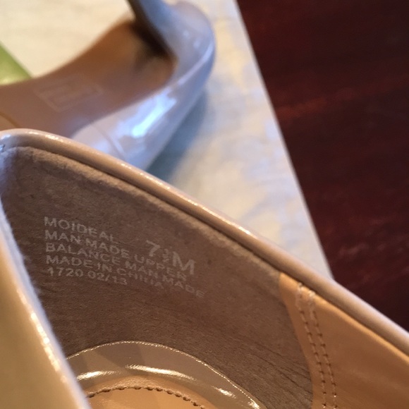 Mootsie Tootsies Heels - Picture 5 of 5